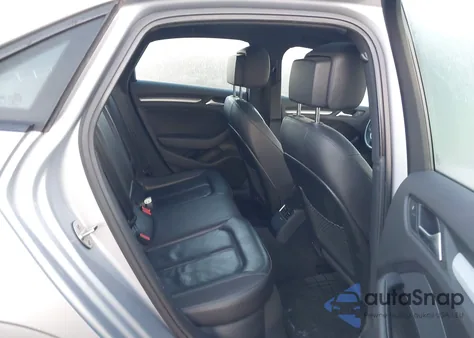 2015 Audi A3 1.8T Premium z USA, uszkodzony, nr VIN WAUACGFF5F1030904